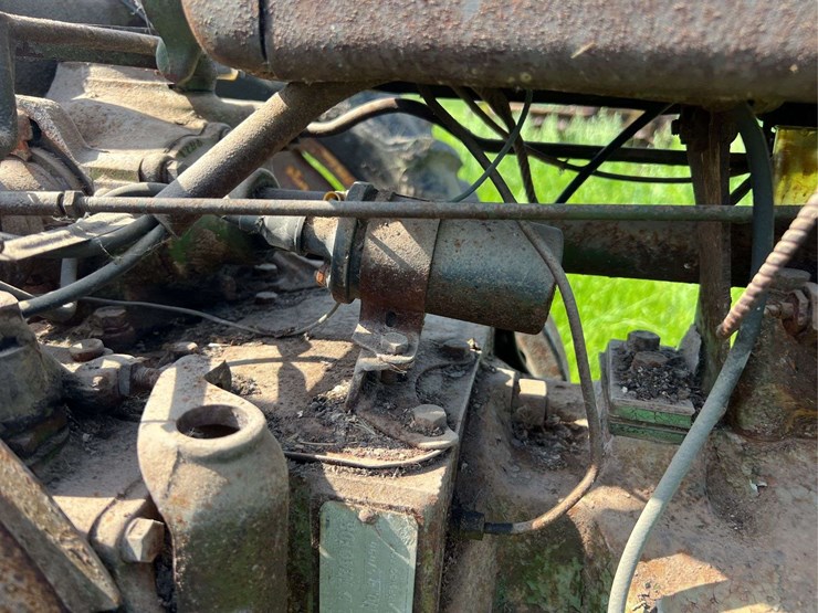 john-deere-h-image-28