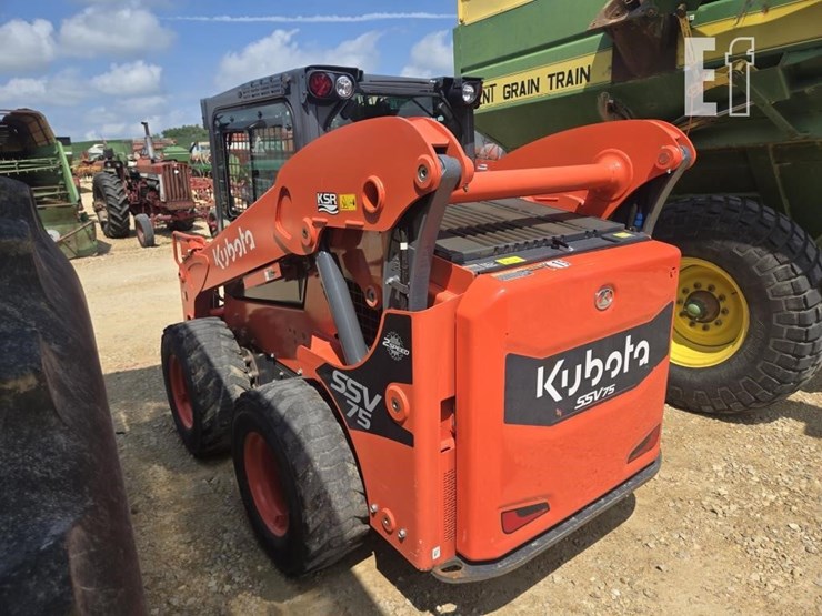 kubota-ssv75-image-6