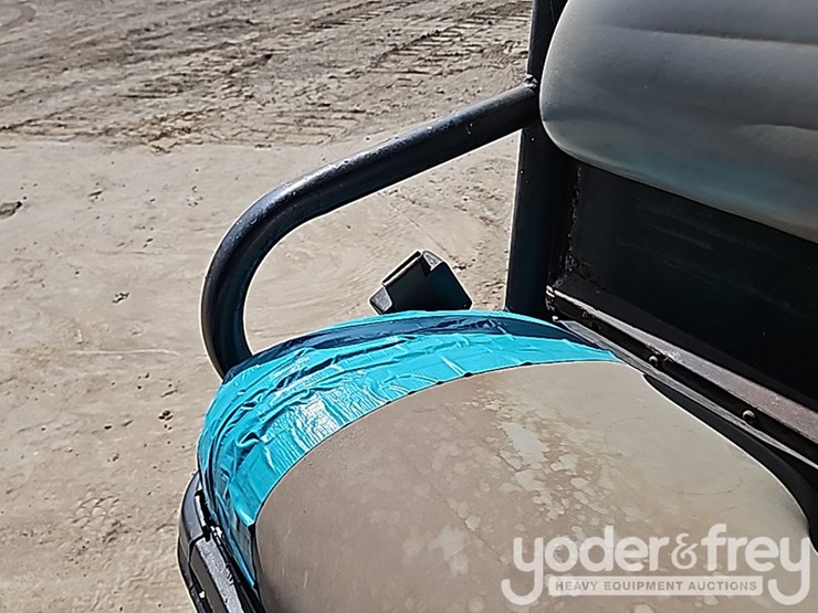 2019-club-car-carryall-1700-image-38