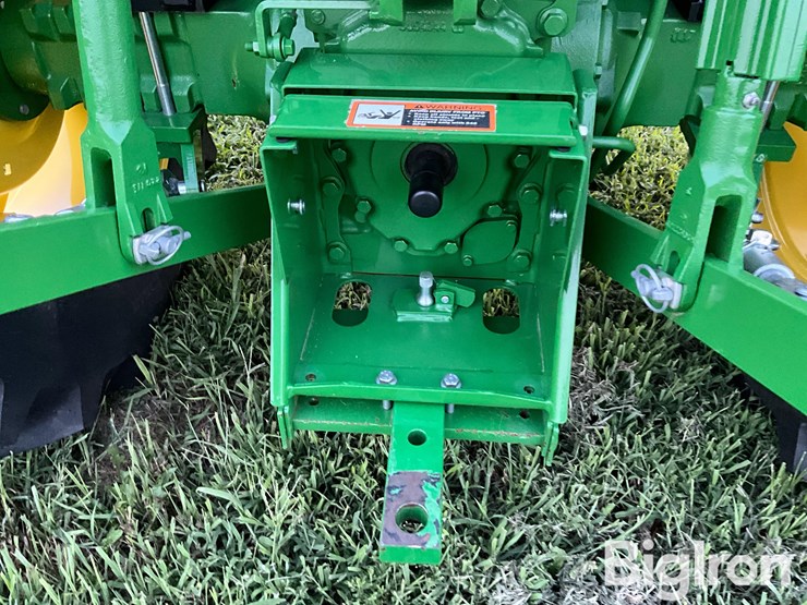 2023-john-deere-5050e-image-9
