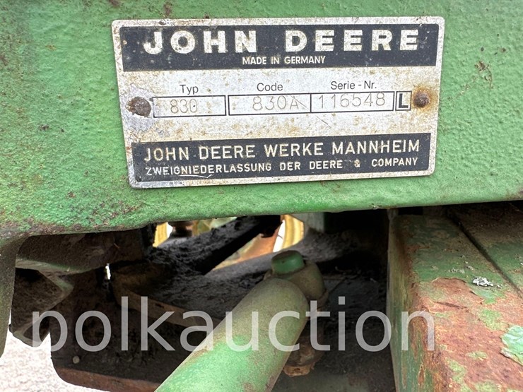 john-deere-830-image-4