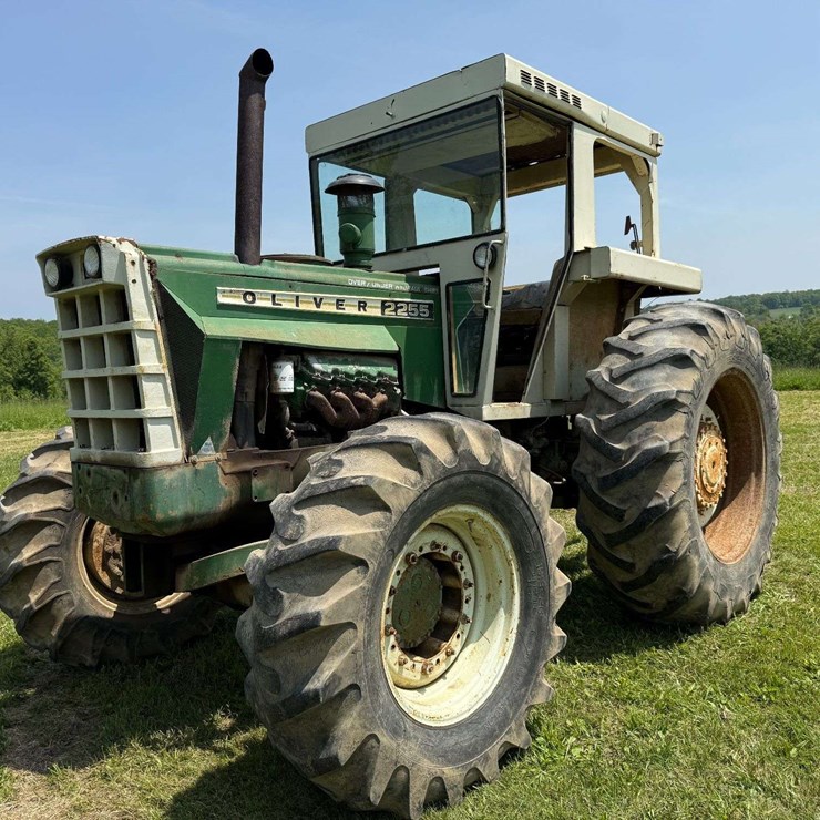 OLIVER 2255