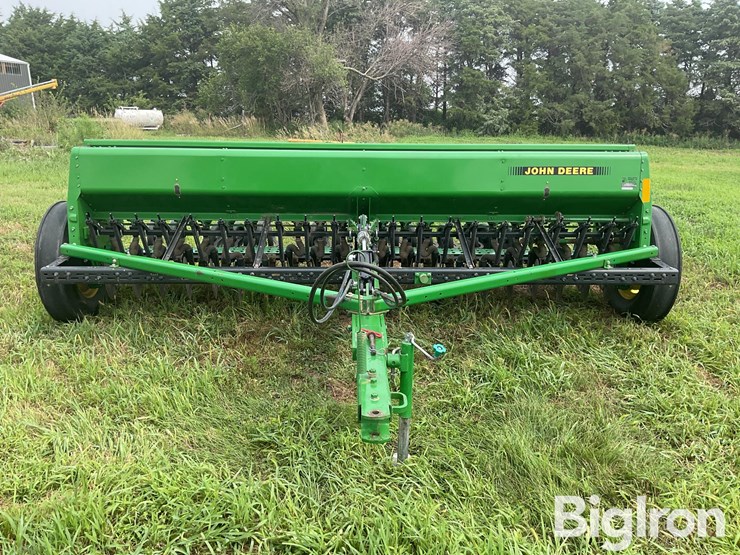 john-deere-450-image-2