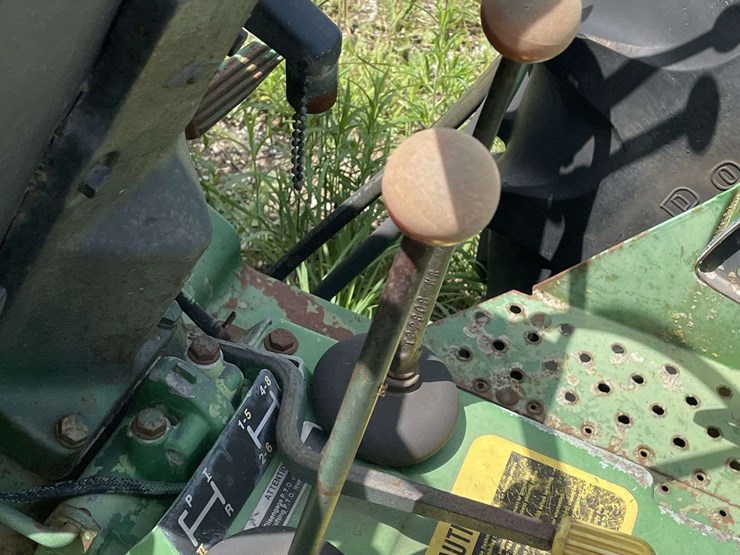 john-deere-2030-image-45