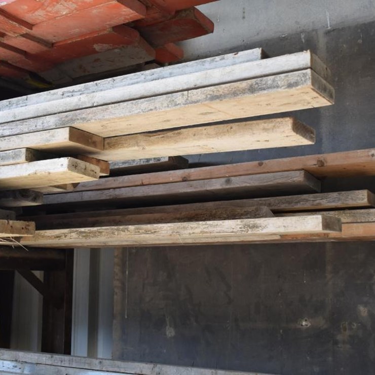 LUMBER 2X6 BOARDS 44018