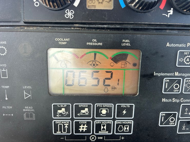john-deere-8120-image-27