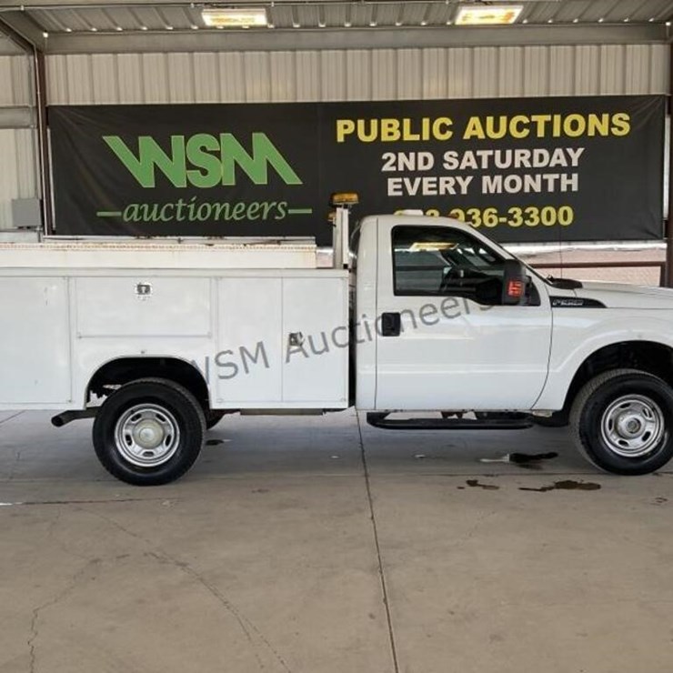 2012 FORD F350