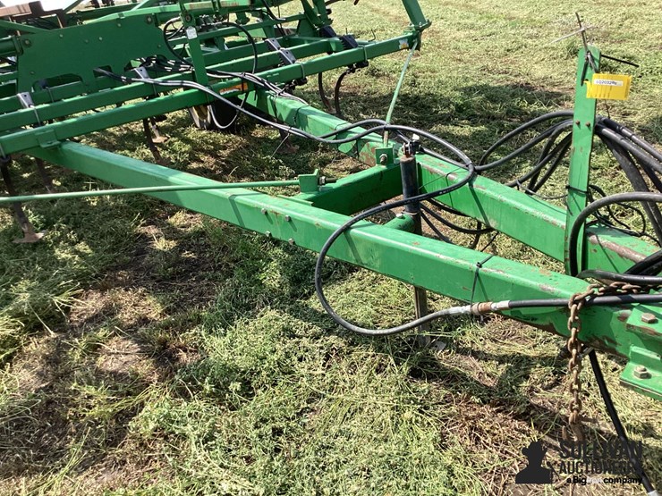 john-deere-985-image-10