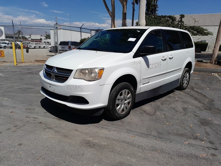 dodge-caravan-image-2