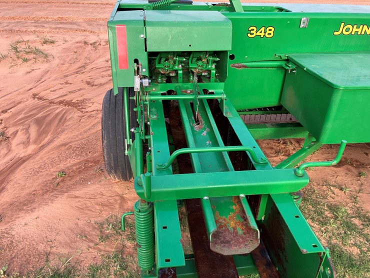 2012-john-deere-348-image-7