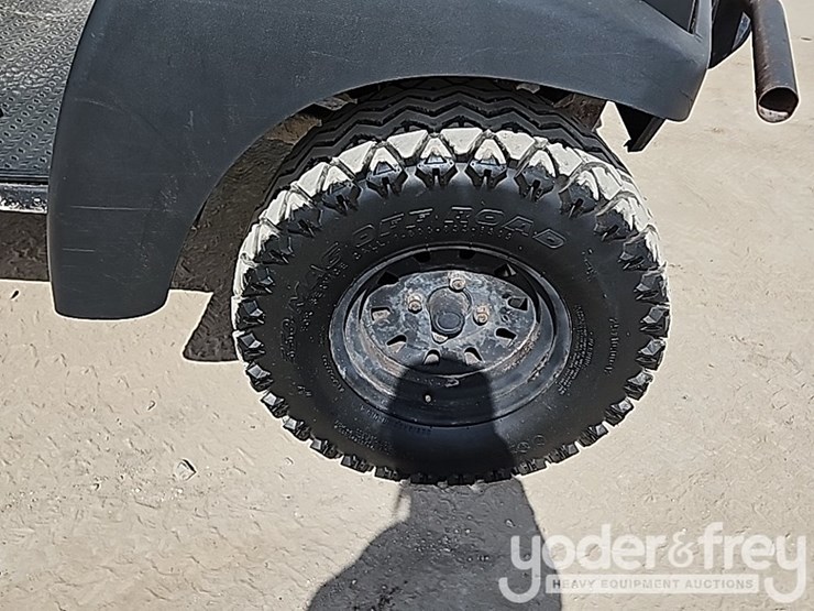2019-club-car-carryall-1700-image-14