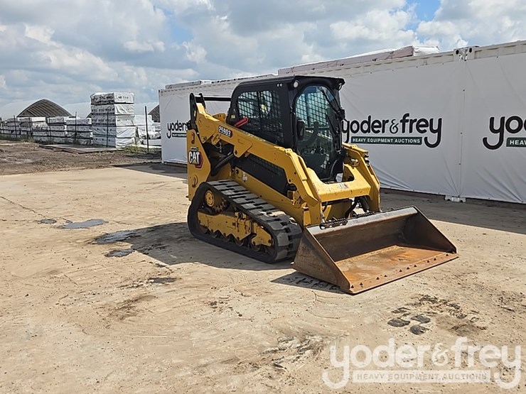 2022-caterpillar-259d3-image-7