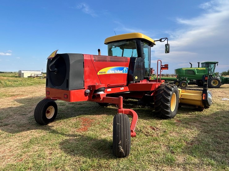 2013-new-holland-h8040-image-22