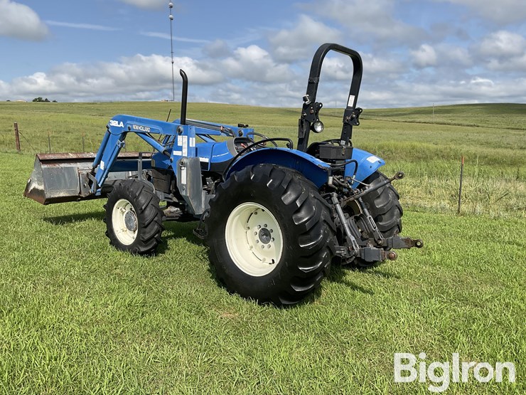 2001-new-holland-tn70-image-7
