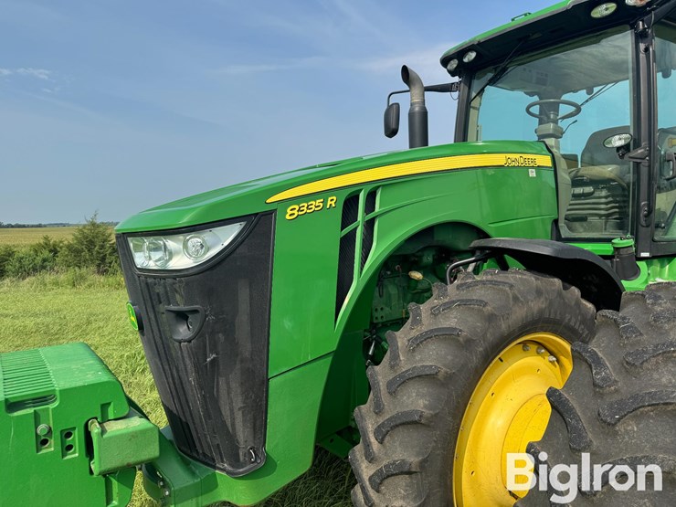 2013-john-deere-8335r-image-10