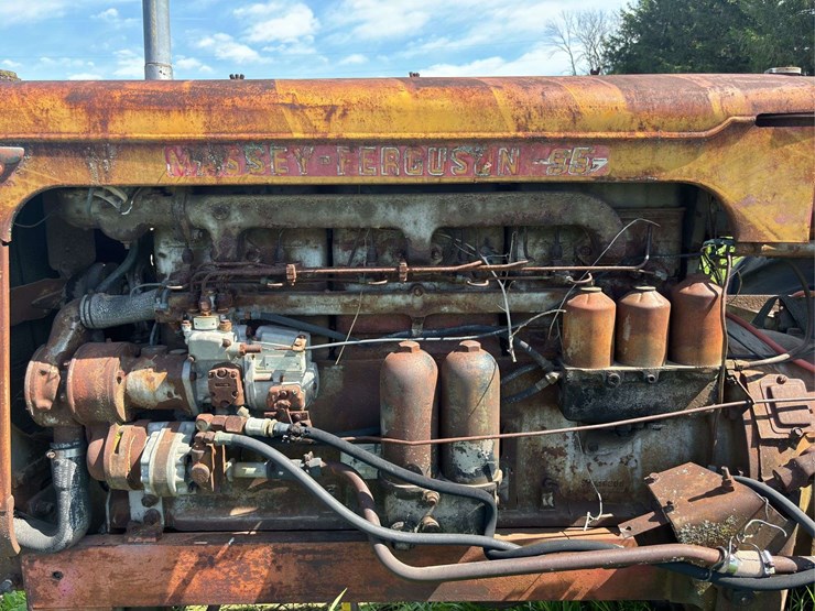 massey-ferguson-95-image-50