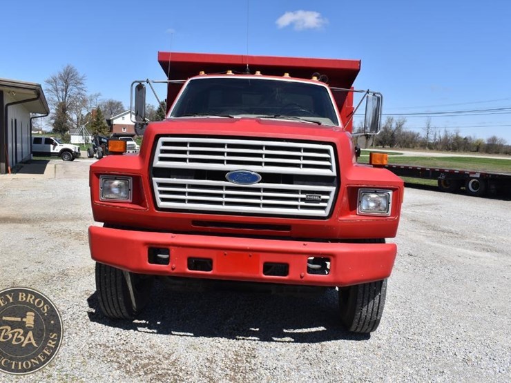 1989-ford-f800-image-18