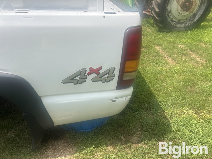 chevrolet-pickup-box-image-10