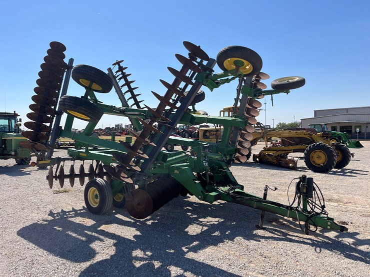 2005-john-deere-637-image-4