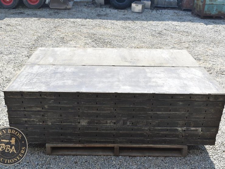 mod-u-forms-wall-forms-44061-image-3