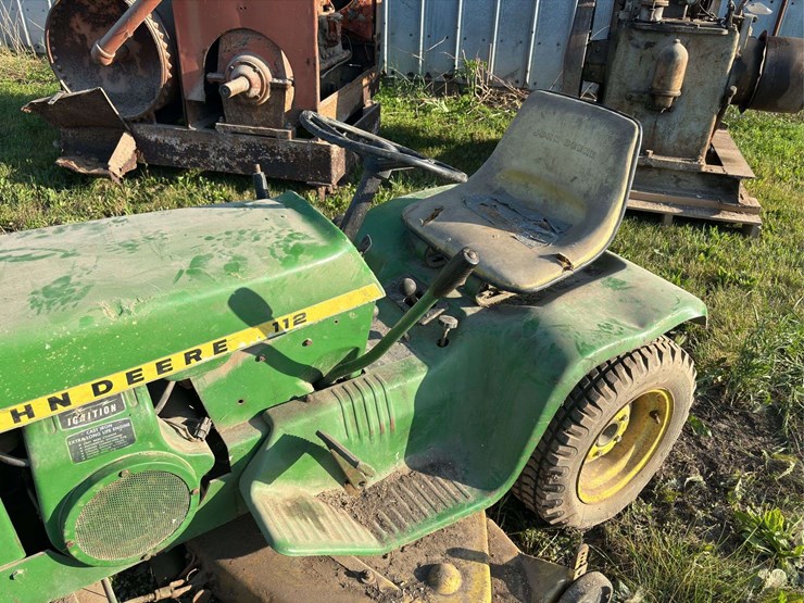 john-deere-112-image-30