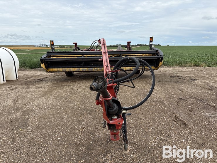 2014-new-holland-h7150-image-2