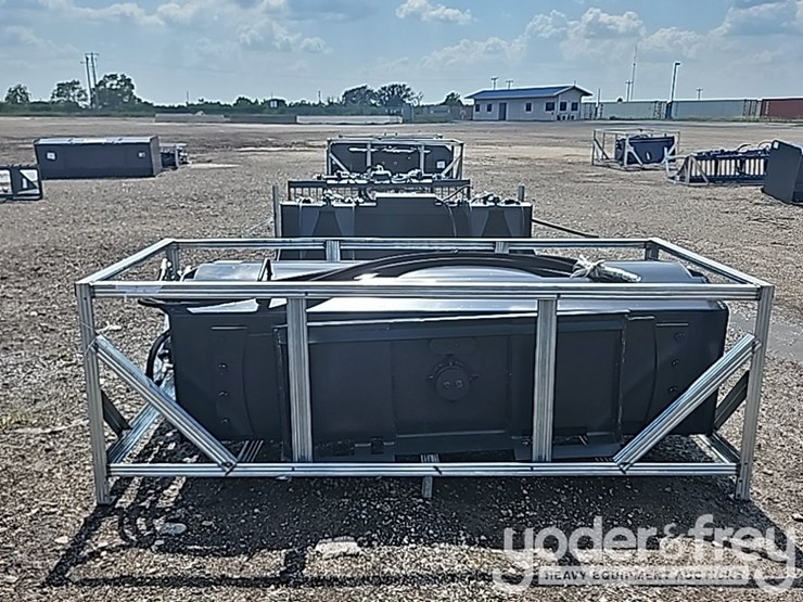 unused-jct-hd-vibratory-roller-to-suit-skidsteer-image-4