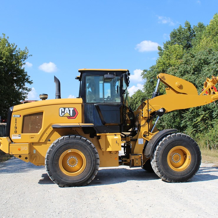 CATERPILLAR 930M