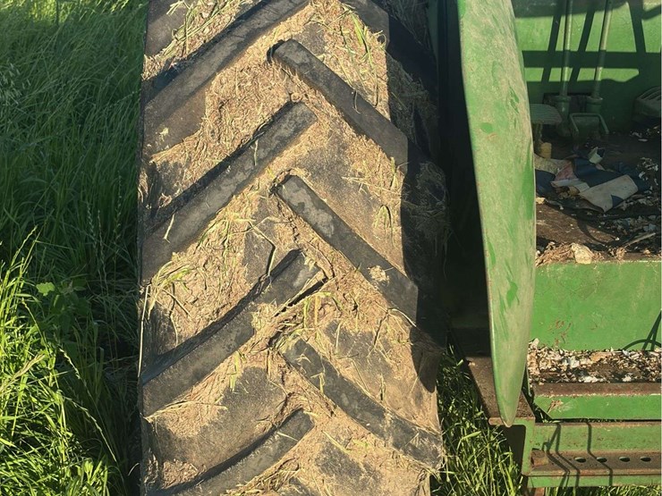 john-deere-r-image-28