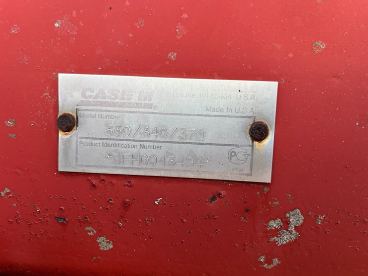 case-ih-370-image-18