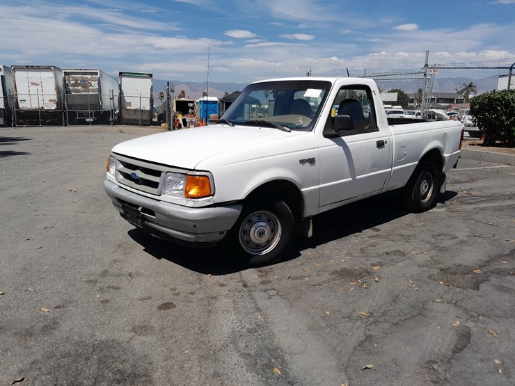 ford-ranger-xlt-image-2