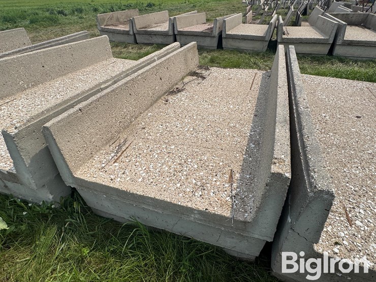 concrete-h-feed-bunks-image-20