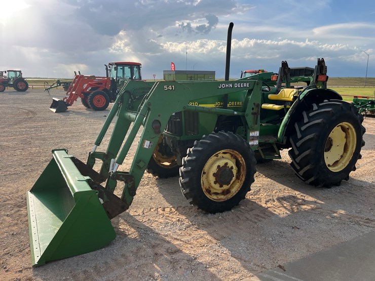 2001-john-deere-5210-image-1