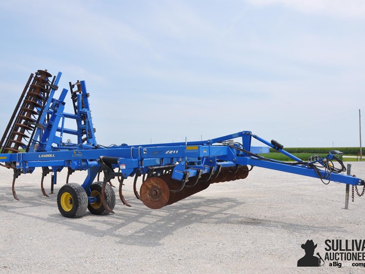 2012-landoll-2211-15-image-3