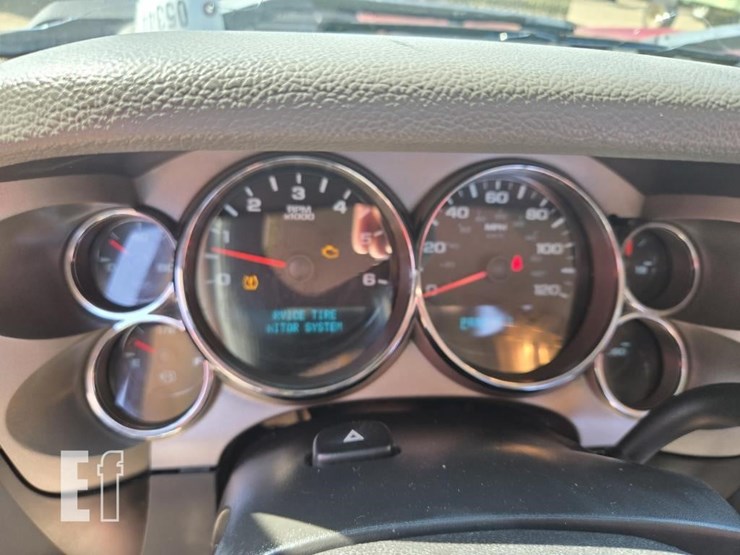 2008-chevrolet-silverado-2500hd-image-18