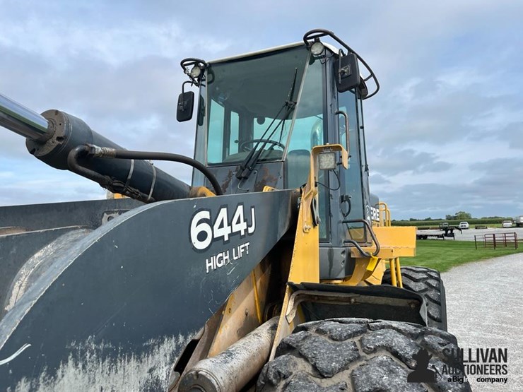 deere-644j-image-10
