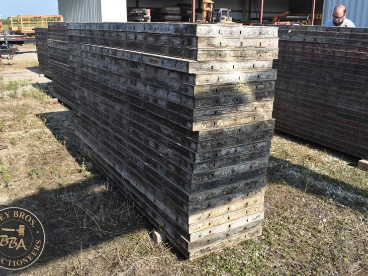 mod-u-forms-wall-forms-44026-image-3