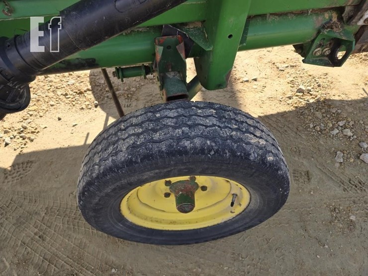 2004-john-deere-620f-image-16