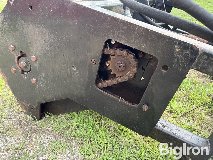 berlin-industries-8'-silage-defacer-image-12