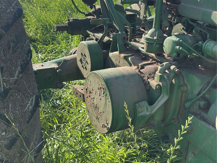 john-deere-model-b-image-45