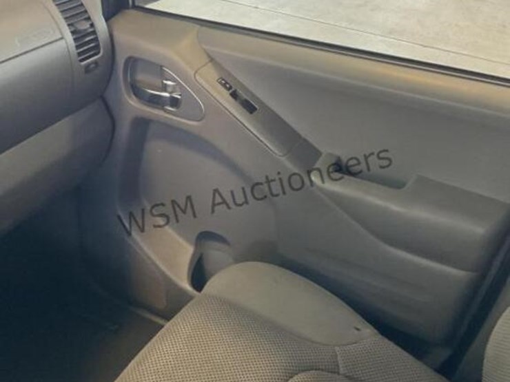 2015-nissan-frontier-image-20