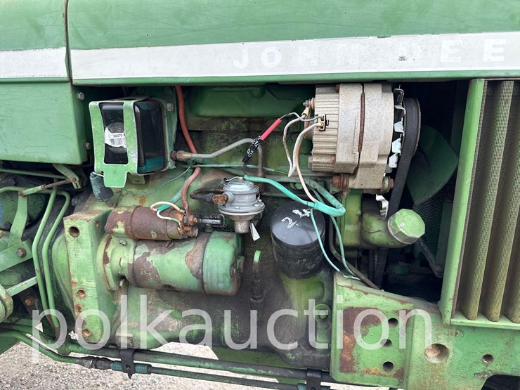 john-deere-830-image-5