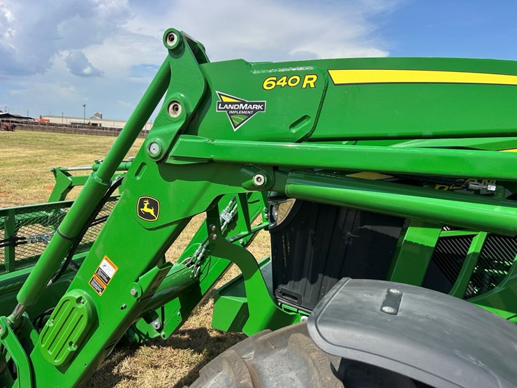 2023-john-deere-6120m-image-16