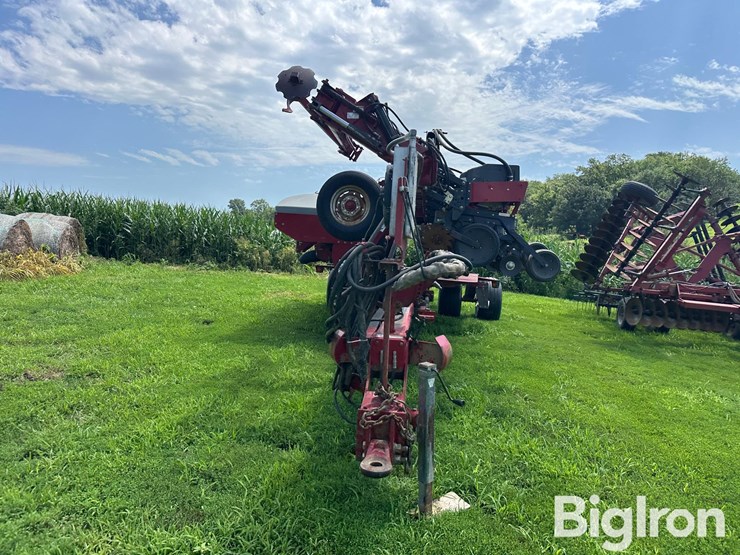 case-ih-1200-image-2