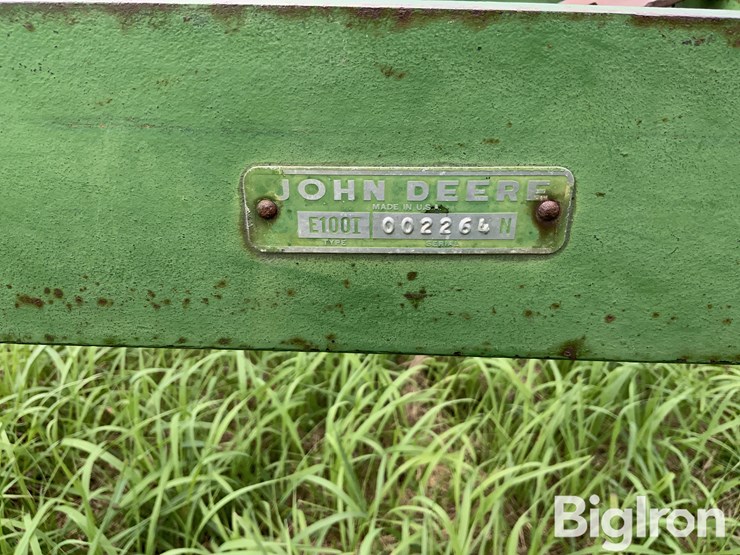 john-deere-100-image-18