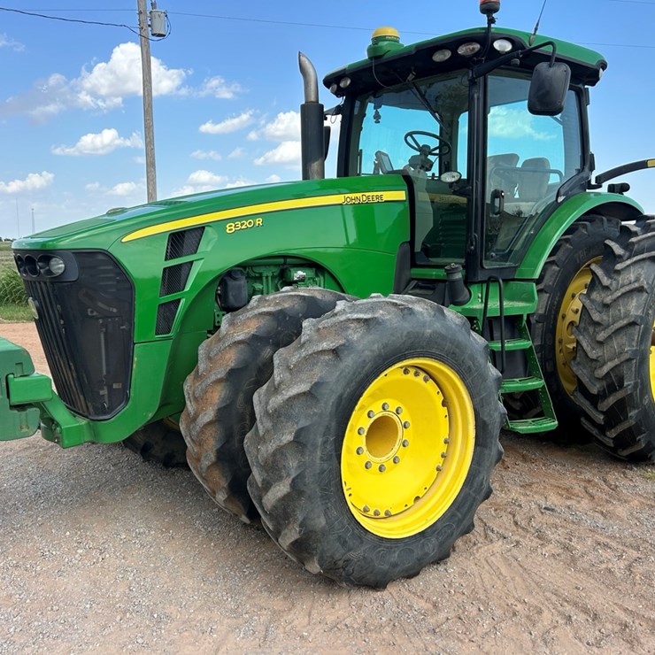 2010 JOHN DEERE 8320R