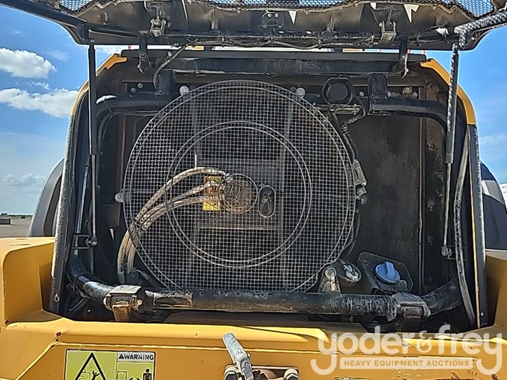 2017-volvo-l110h-image-36