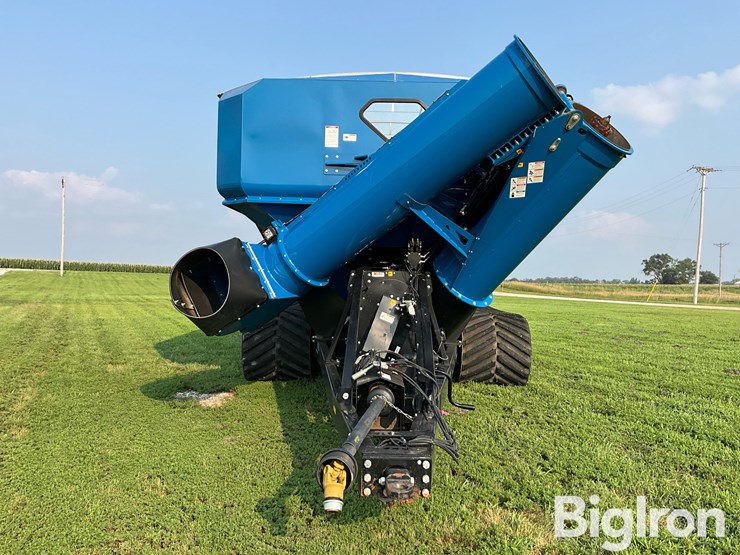 2017-kinze-1300-image-2