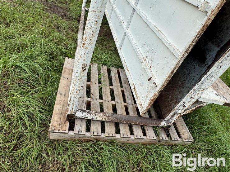 linn-post-&-pipe-cattle-alleyway-image-20