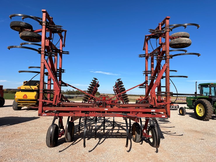 case-ih-5700-image-7